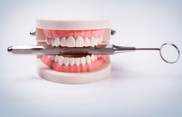 Çıkartılabilir Diş Protezi Kullananlara Tavsiyeler