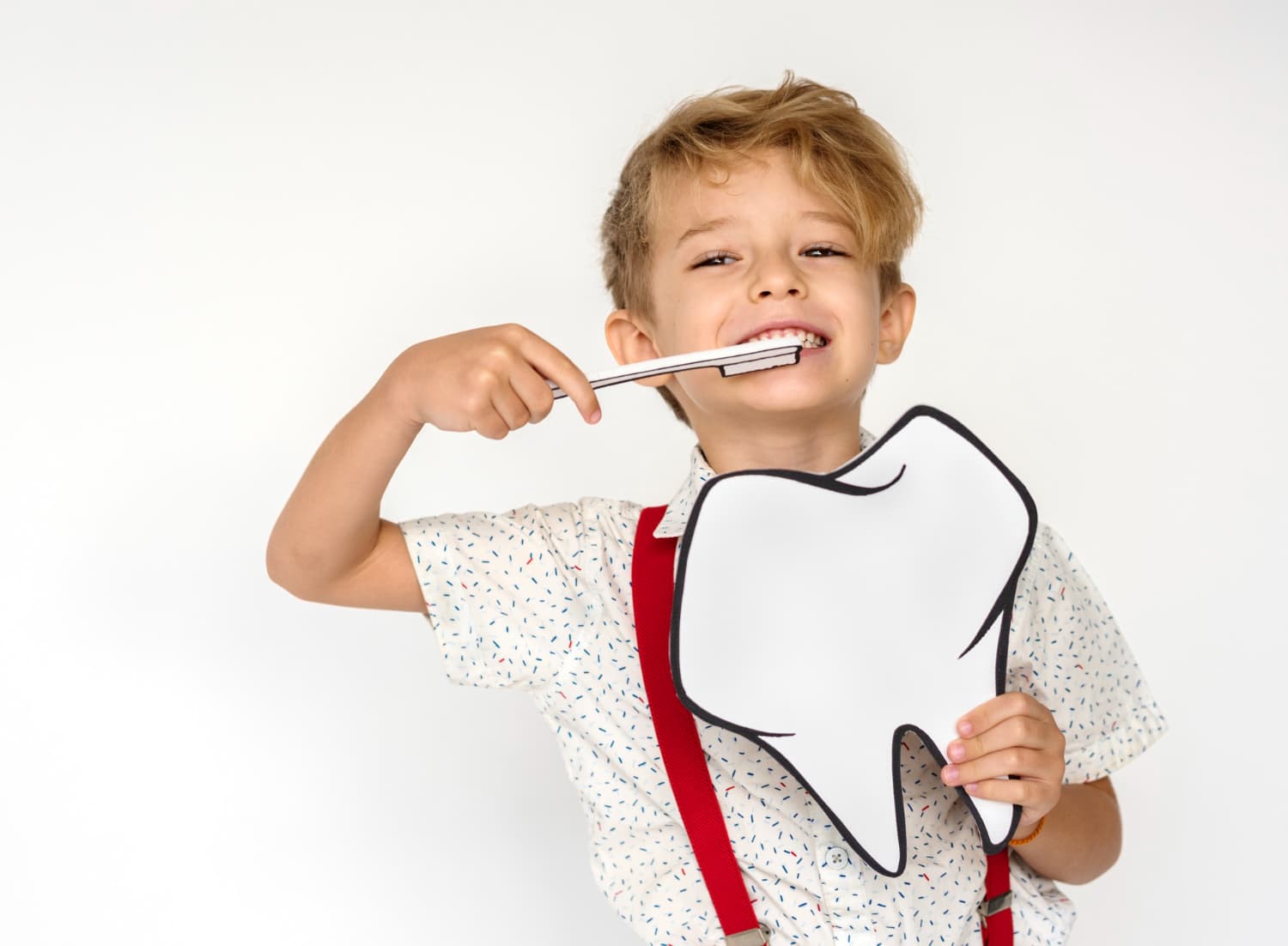 Wie pflegt man den Mund und die Zähne?