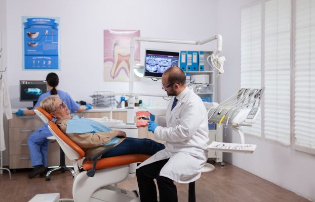 Warum es vorteilhaft ist, die Zähne in der Türkei behandeln zu lassen?